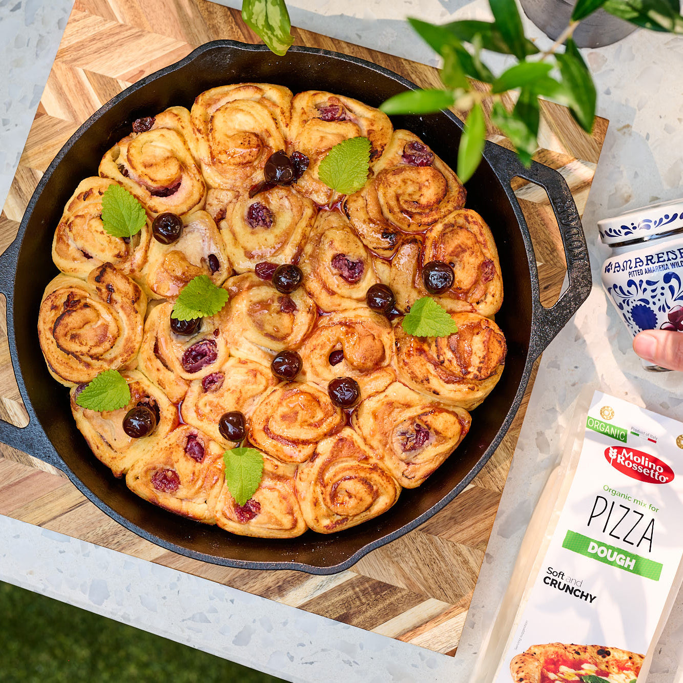 Pizza dough mix