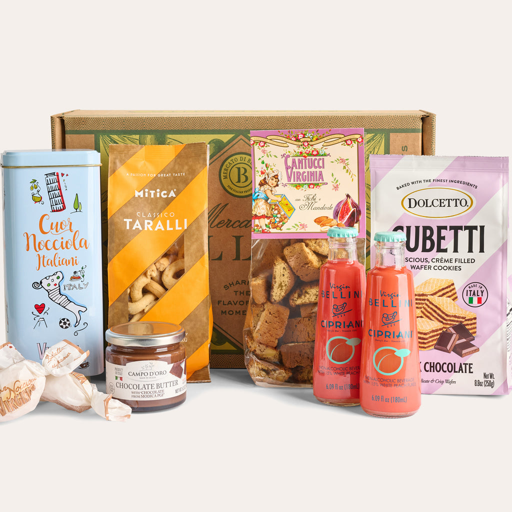 Full Italian gift box set with Bellini drinks, biscotti, wafers, taralli, and chocolate spread