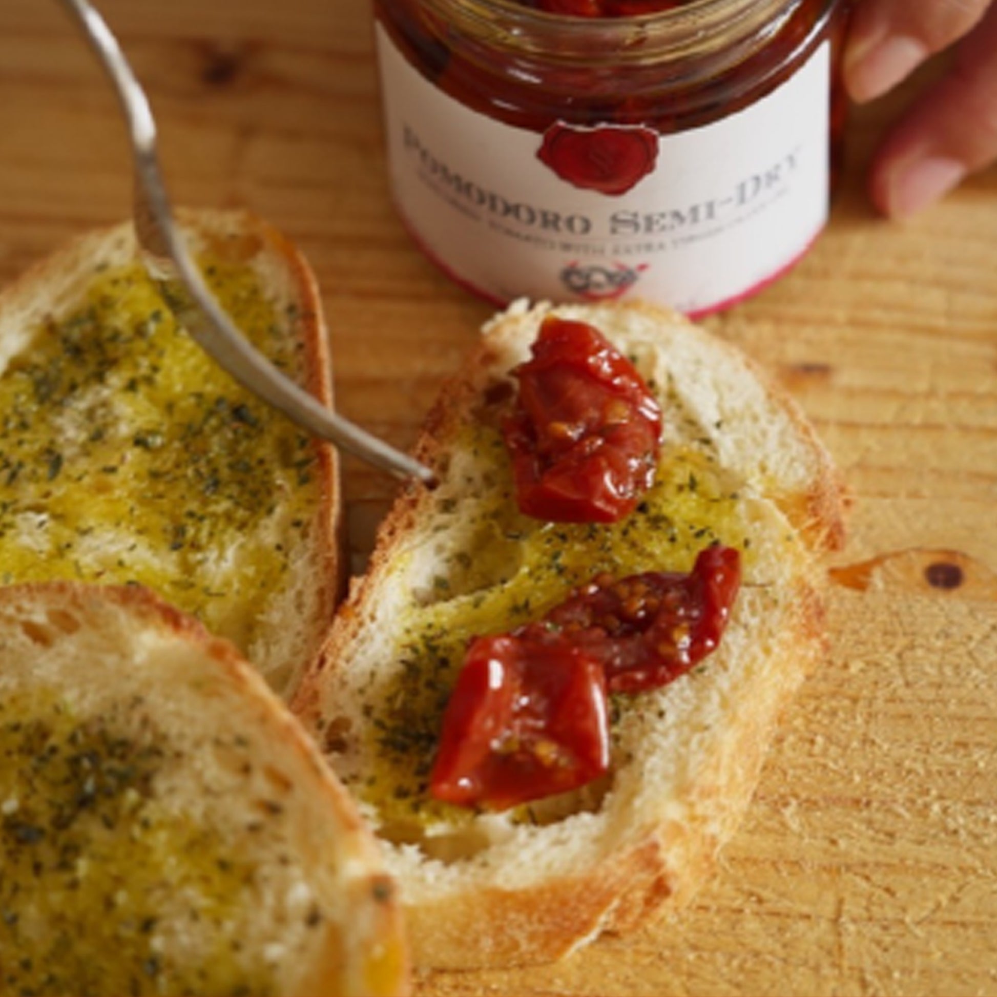 semi dried cherry tomatoes in oil