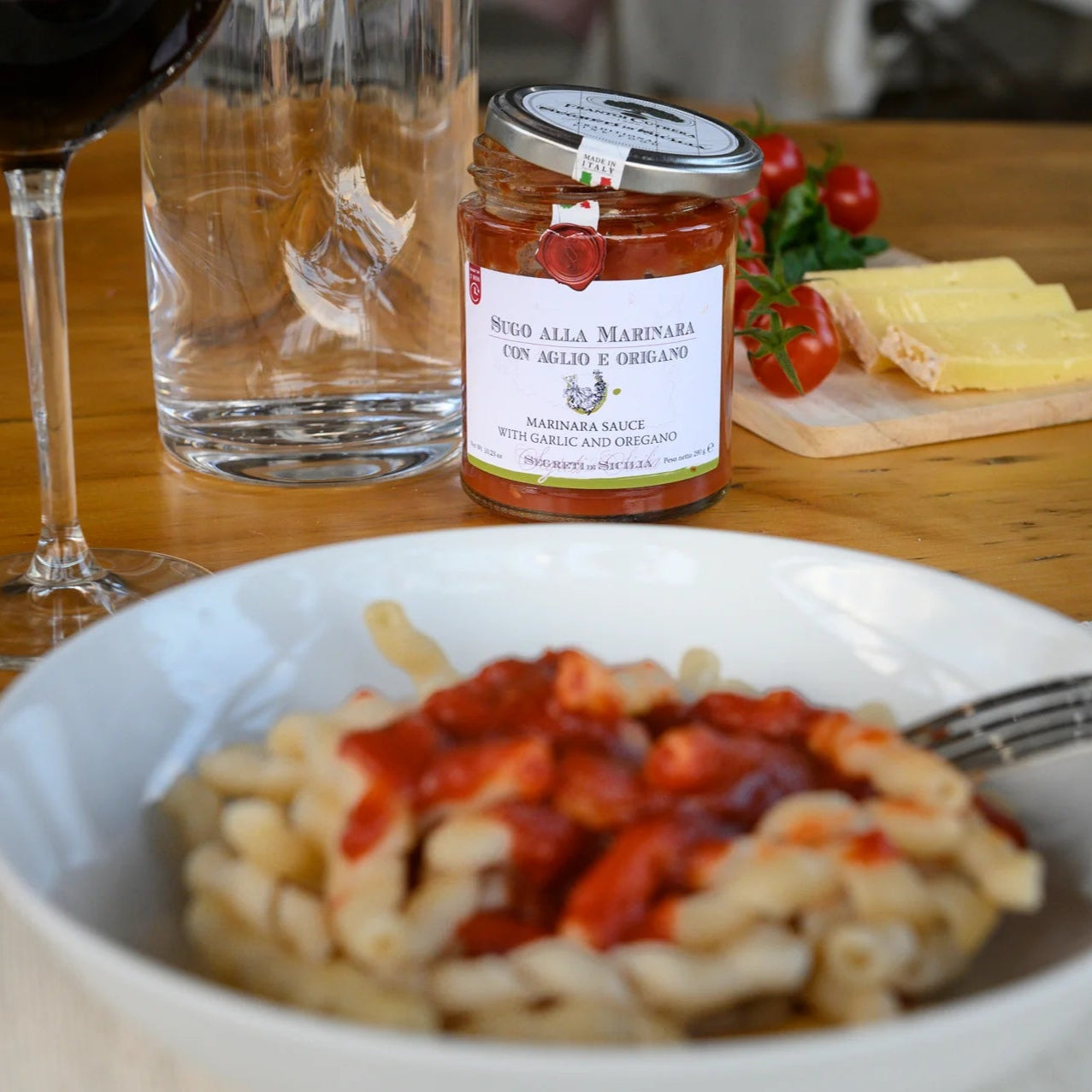 Sicilian Marinara Sauce With Garlic and Oregano - By Frantoi Cutrera