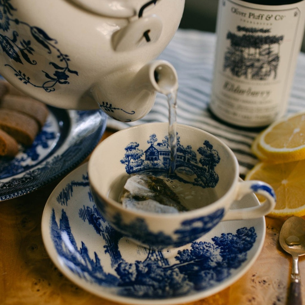 Chamomile Tea, Colonial Herbal Remedy No. 4 Gift Tin- By Oliver Pluff
