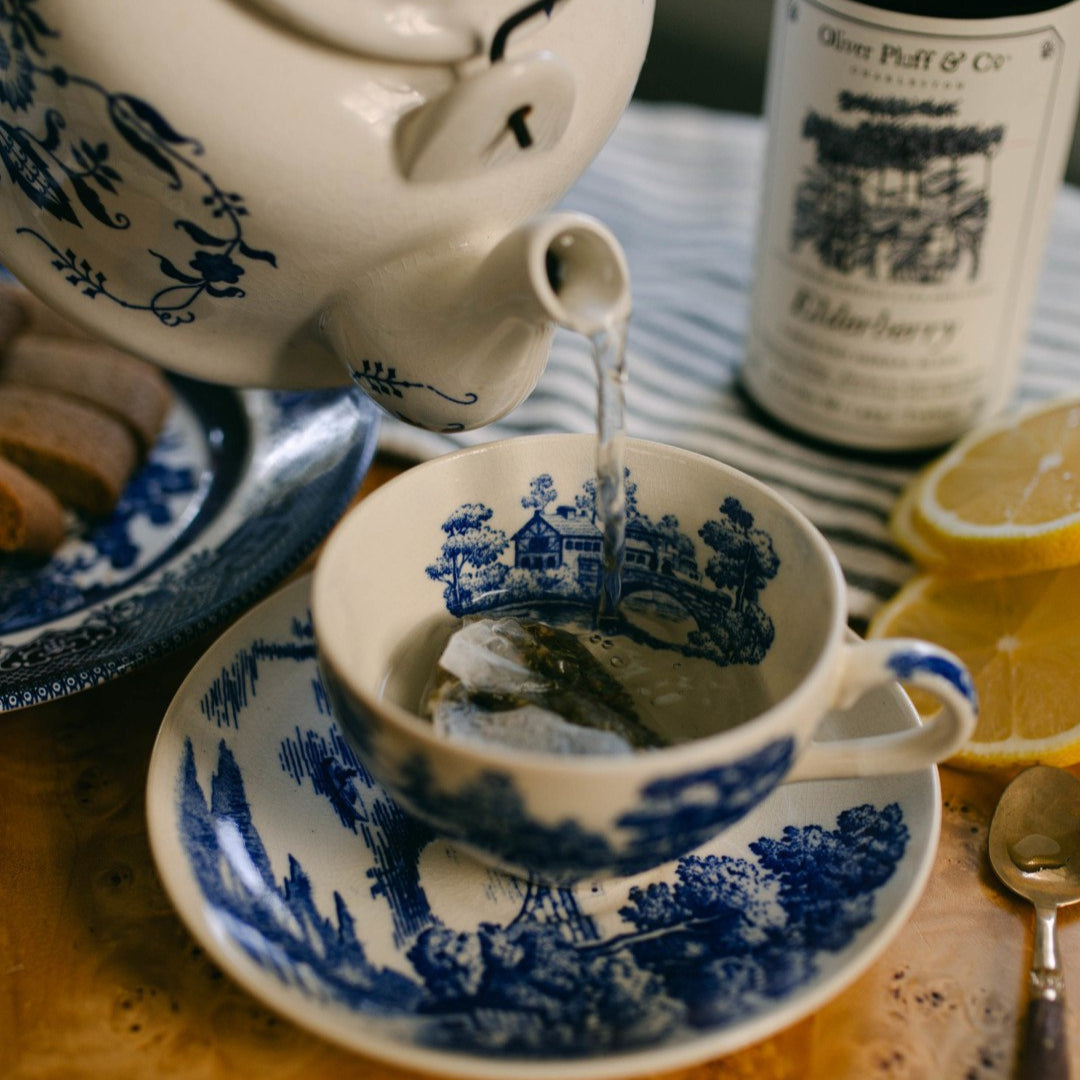 Chamomile Tea, Colonial Herbal Remedy No. 4 Gift Tin- By Oliver Pluff