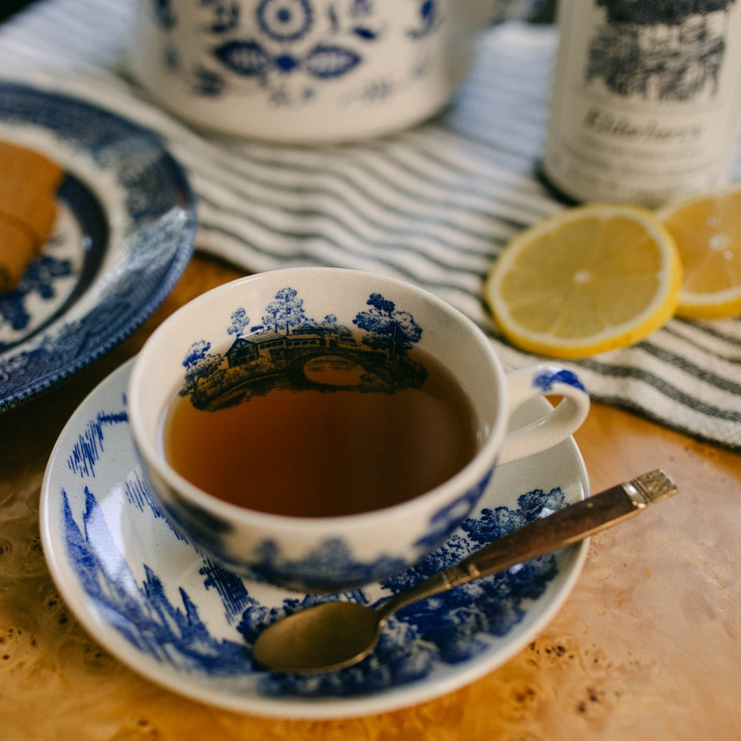 Chamomile Tea, Colonial Herbal Remedy No. 4 Gift Tin- By Oliver Pluff